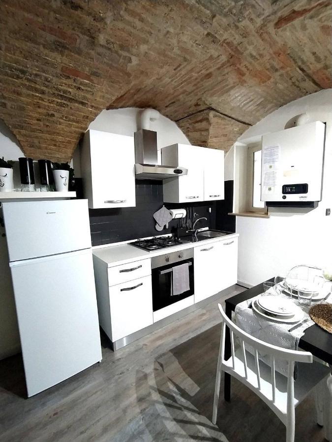 Casa In Centro Storico Vista Gran Sasso Apartment Атри Екстериор снимка